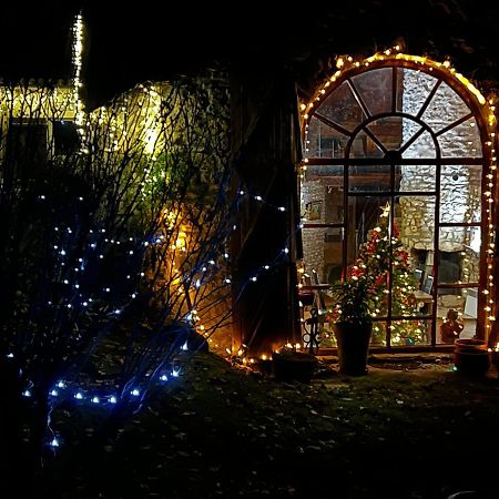 Gite Loustalneve Bourg-de-Visa Exterior photo